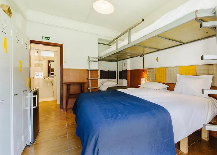 Santos Hostel - Lisboa * Lisboa