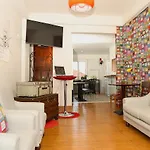Santos Hostel - Lisboa ホステル *