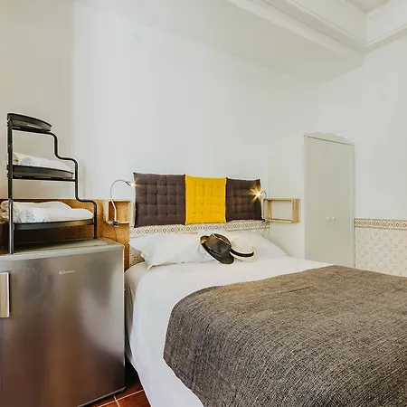 Santos Hostel - Lisboa